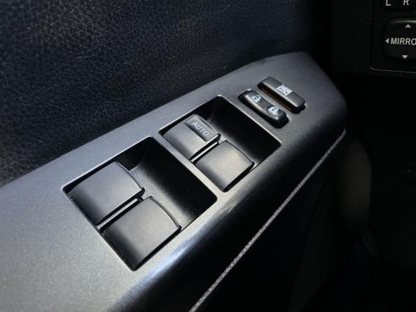 Toyota RAV4 IV (XA40) Рестайлинг с пробегом 2019 года, цена 2 498 000 рублей, 187875 км, внедорожник, Автокод Объявления