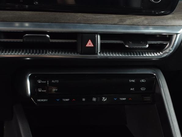 Kia K5 III с пробегом 2021 года, цена 2 299 995 рублей, 43162 км, седан, Автокод Объявления