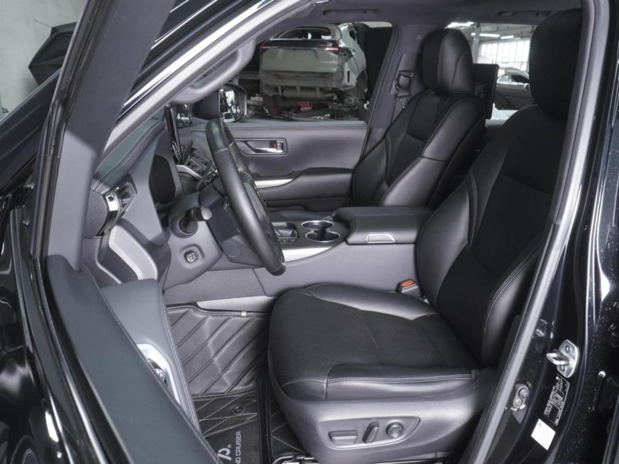 Toyota Land Cruiser 300 Series Ростов-на-Дону  - изображение 10