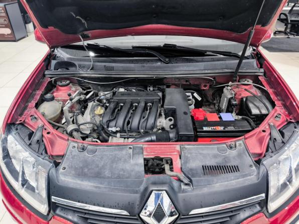 Renault Sandero II с пробегом 2017 года, цена 970 000 рублей, 93002 км, хэтчбек, Автокод Объявления