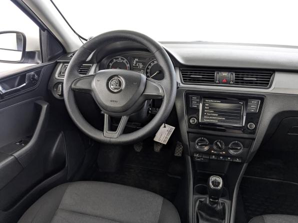 Skoda Rapid I Рестайлинг с пробегом 2019 года, цена 760 000 рублей, 257323 км, лифтбек, Автокод Объявления