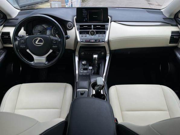 Lexus NX I Рестайлинг с пробегом 2017 года, цена 3 390 000 рублей, 40000 км, внедорожник, Автокод Объявления