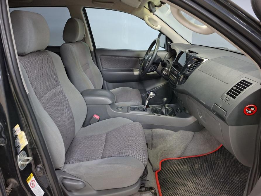 Toyota Hilux VII Рестайлинг Москва  - изображение 10