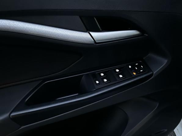 Lada (ВАЗ) Vesta I с пробегом 2021 года, цена 1 055 000 рублей, 133723 км, седан, Автокод Объявления
