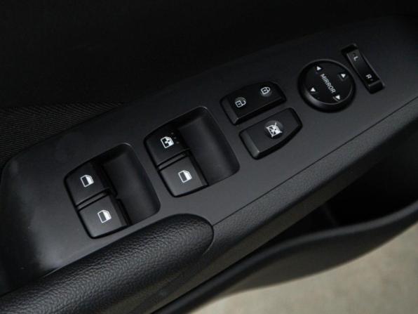 Hyundai Solaris II с пробегом 2018 года, цена 1 297 444 рубля, 89876 км, седан, Автокод Объявления