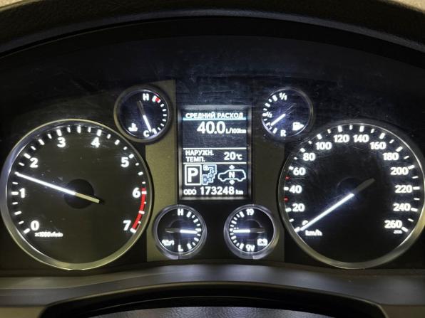 Lexus LX III Рестайлинг 2 с пробегом 2015 года, цена 5 900 000 рублей, 173248 км, внедорожник, Автокод Объявления