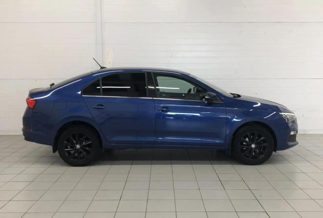 Skoda Rapid II с пробегом 2021 года, цена 1 795 000 рублей, 82008 км, лифтбек, Автокод Объявления