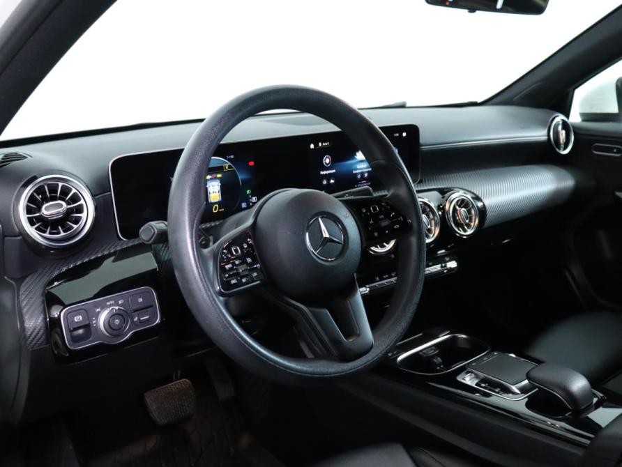 Mercedes-Benz A-Класс IV (W177) Санкт-Петербург  - изображение 15