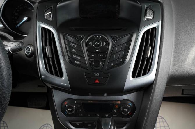 Ford Focus III с пробегом 2013 года, цена 999 000 рублей, 188173 км, хэтчбек, Автокод Объявления