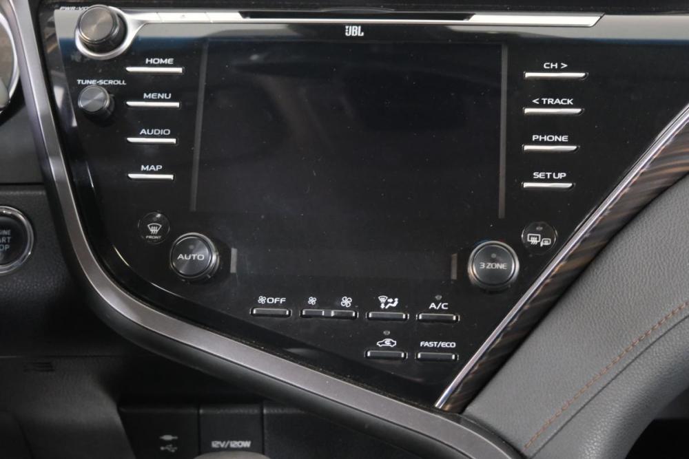 Toyota Camry VIII (XV70) Омск  - изображение 16