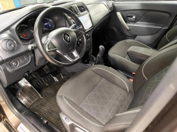 Renault Sandero II Рестайлинг с пробегом 2019 года, цена 1 070 334 рубля, 112557 км, хэтчбек, Автокод Объявления