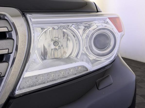 Toyota Land Cruiser 200 Series Рестайлинг 1 с пробегом 2015 года, цена 4 500 000 рублей, 202184 км, внедорожник, Автокод Объявления