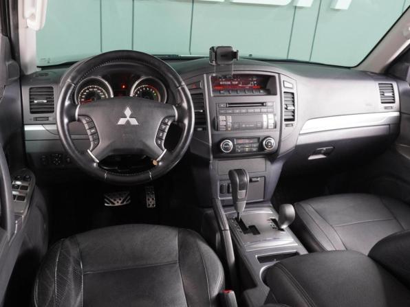 Mitsubishi Pajero IV Рестайлинг 1 с пробегом 2012 года, цена 2 299 000 рублей, 116859 км, внедорожник, Автокод Объявления