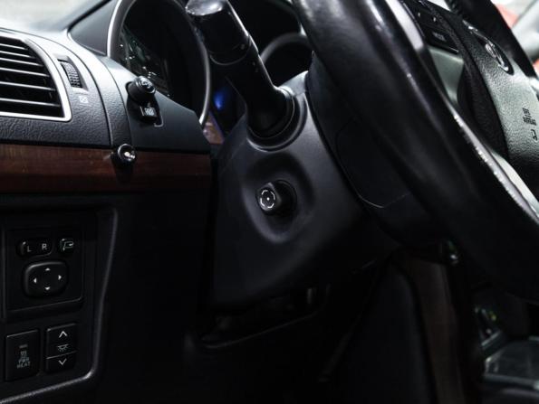 Toyota Land Cruiser Prado 150 Series Рестайлинг 1 с пробегом 2014 года, цена 2 989 000 рублей, 176903 км, внедорожник, Автокод Объявления