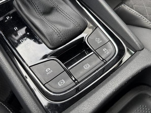 Skoda Kodiaq I с пробегом 2021 года, цена 3 379 000 рублей, 110217 км, внедорожник, Автокод Объявления
