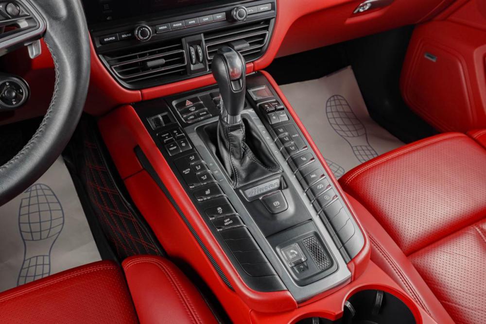 Porsche Macan I Тюмень  - изображение 18