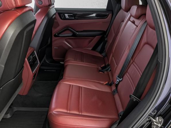Porsche Cayenne III с пробегом 2018 года, цена 4 490 000 рублей, 250263 км, внедорожник, Автокод Объявления