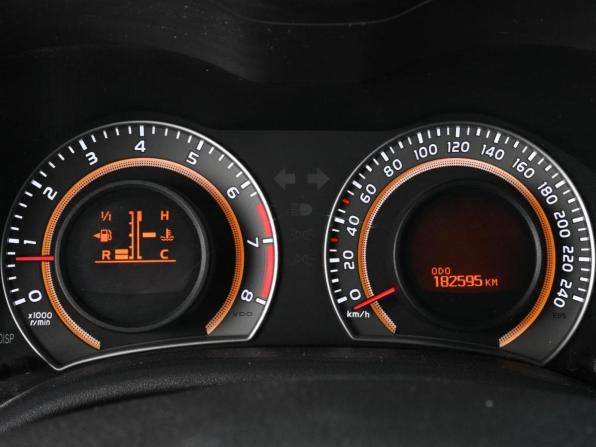 Toyota Corolla X (E140 E150) Рестайлинг с пробегом 2010 года, цена 999 000 рублей, 182595 км, седан, Автокод Объявления