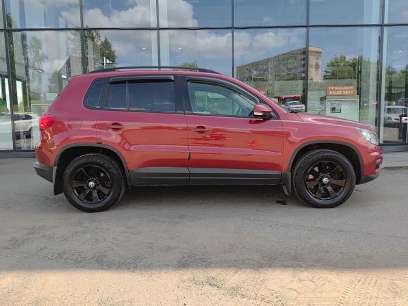 Volkswagen Tiguan I Рестайлинг с пробегом 2012 года, цена 877 000 рублей, 273186 км, внедорожник, Автокод Объявления
