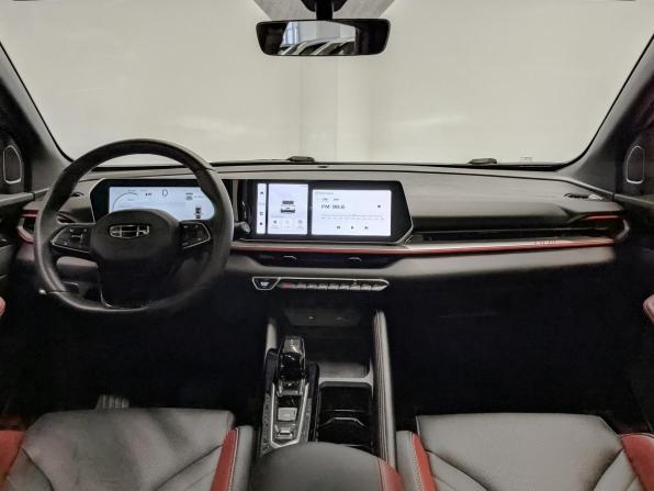 Geely Coolray I Рестайлинг с пробегом 2024 года, цена 2 290 000 рублей, 38078 км, внедорожник, Автокод Объявления