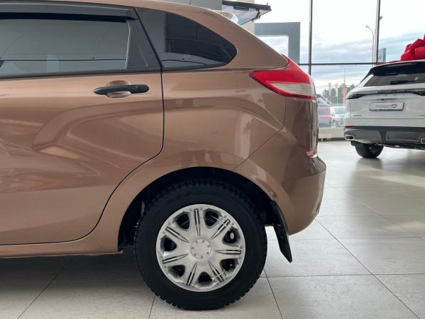 Lada (ВАЗ) XRAY I с пробегом 2018 года, цена 749 000 рублей, 101582 км, хэтчбек, Автокод Объявления