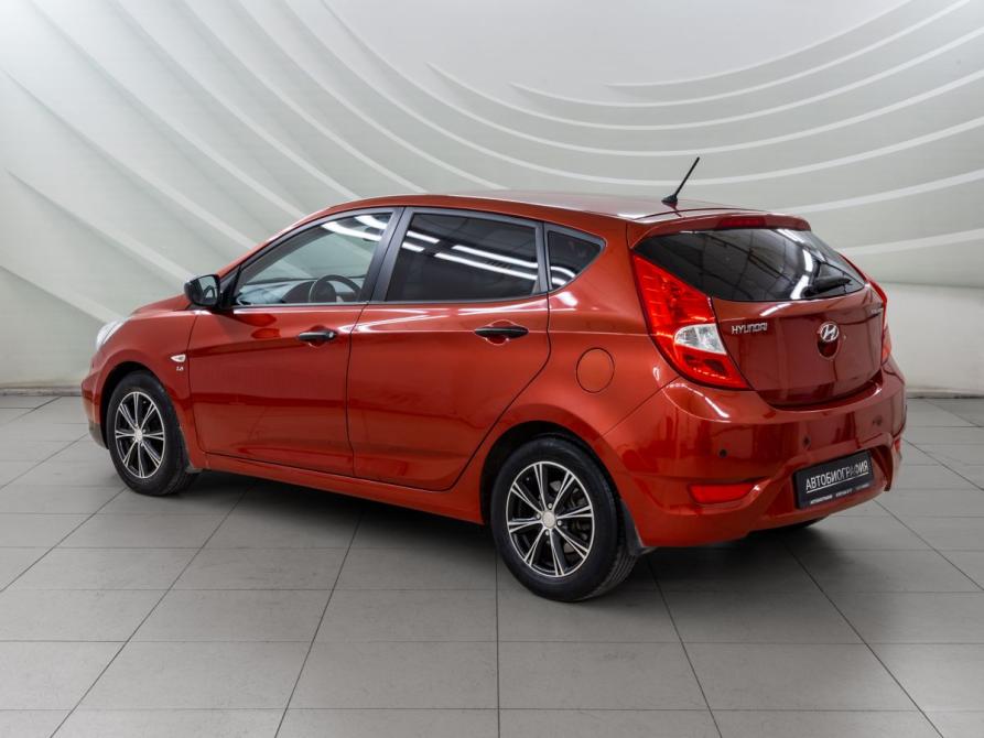 Hyundai Solaris I Волгоград  - изображение 5