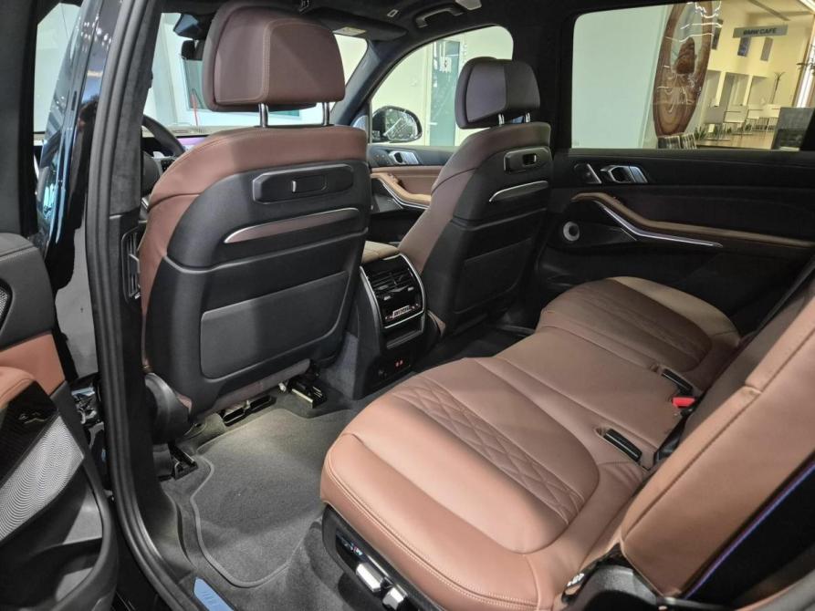 BMW X7 I (G07) Рестайлинг Москва  - изображение 9