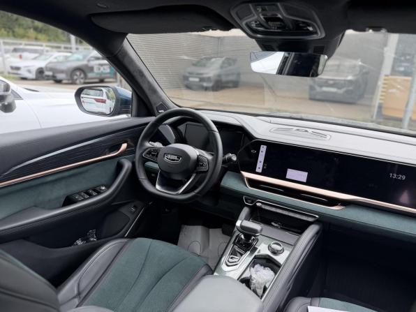Geely Monjaro I с пробегом 2024 года, цена 3 099 000 рублей, 70101 км, внедорожник, Автокод Объявления