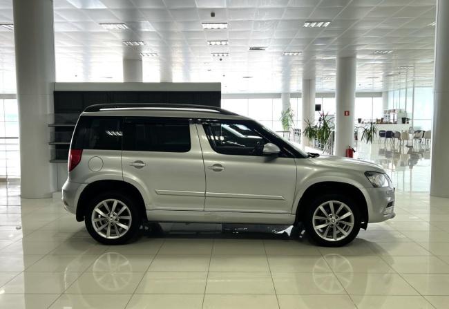 Skoda Yeti I Рестайлинг с пробегом 2014 года, цена 1 349 000 рублей, 118000 км, внедорожник, Автокод Объявления