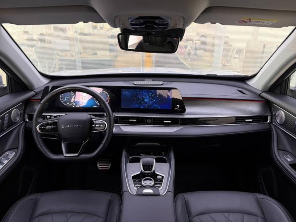 Chery Tiggo 8 Pro Max I Рестайлинг с пробегом 2023 года, цена 2 540 000 рублей, 31558 км, внедорожник, Автокод Объявления