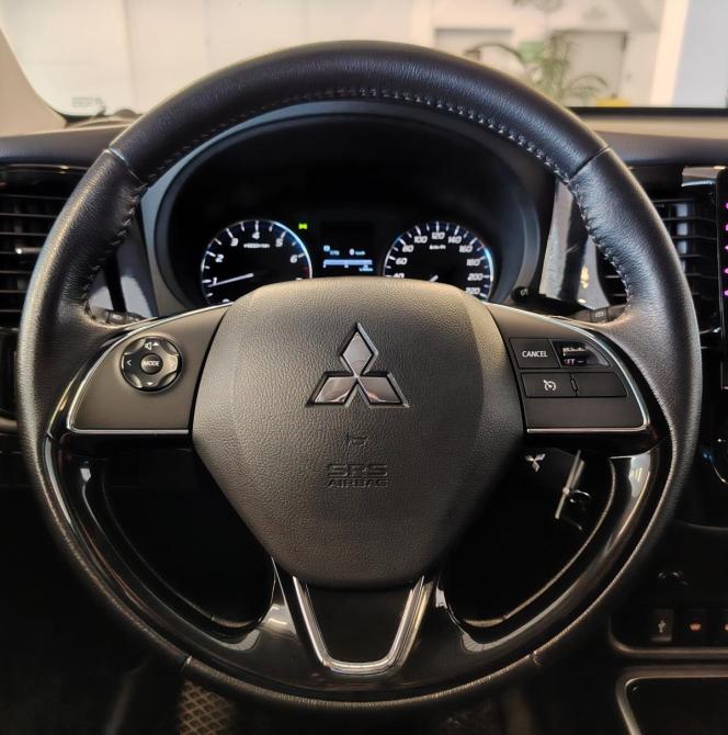 Mitsubishi Outlander III Рестайлинг 3 Санкт-Петербург  - изображение 16