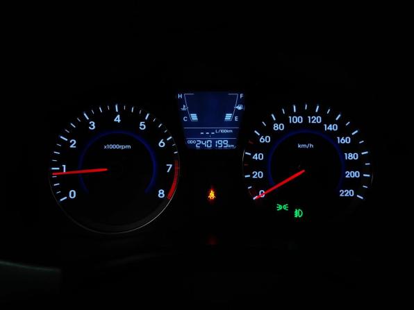 Hyundai Solaris I с пробегом 2013 года, цена 589 000 рублей, 239538 км, седан, Автокод Объявления