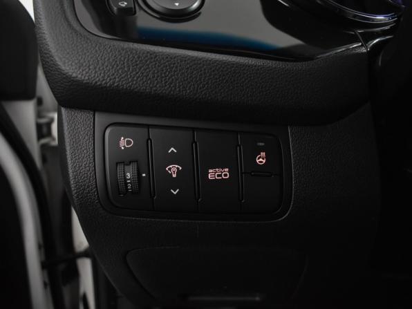 Kia Ceed II Рестайлинг с пробегом 2018 года, цена 1 350 000 рублей, 119360 км, хэтчбек, Автокод Объявления