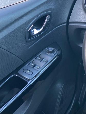Renault Kaptur I с пробегом 2017 года, цена 1 650 000 рублей, 93265 км, внедорожник, Автокод Объявления