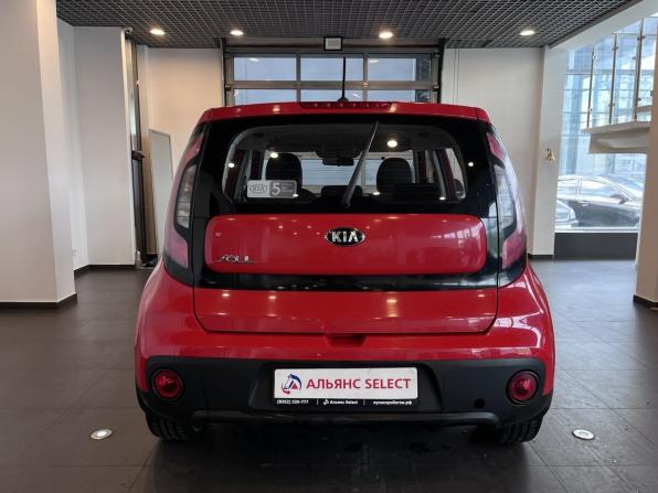 Kia Soul II Рестайлинг с пробегом 2018 года, цена 1 835 000 рублей, 76462 км, хэтчбек, Автокод Объявления