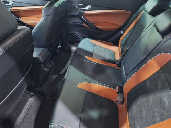 Lada (ВАЗ) Vesta I Рестайлинг (NG) с пробегом 2024 года, цена 1 500 000 рублей, 59535 км, универсал, Автокод Объявления