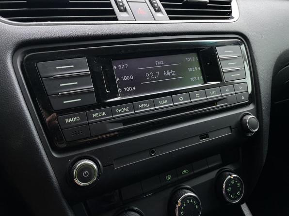 Skoda Octavia III (A7) с пробегом 2014 года, цена 989 000 рублей, 101339 км, лифтбек, Автокод Объявления
