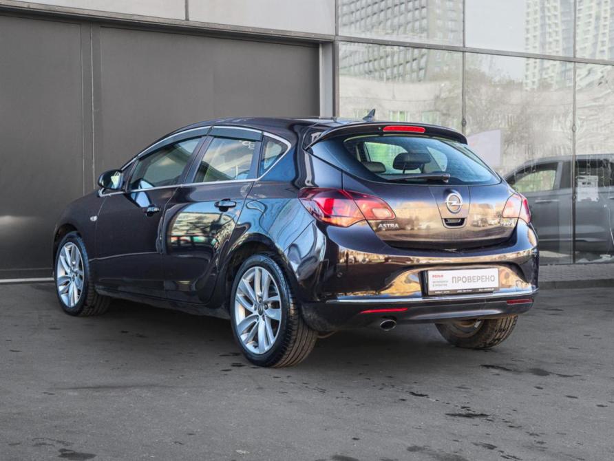 Opel Astra J Рестайлинг Москва  - изображение 6