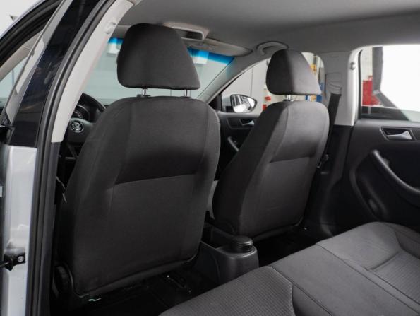 Volkswagen Jetta VI Рестайлинг с пробегом 2016 года, цена 1 310 000 рублей, 134542 км, седан, Автокод Объявления