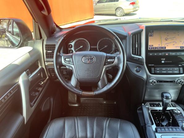 Toyota Land Cruiser 200 Series Рестайлинг 2 с пробегом 2020 года, цена 9 050 000 рублей, 122934 км, внедорожник, Автокод Объявления