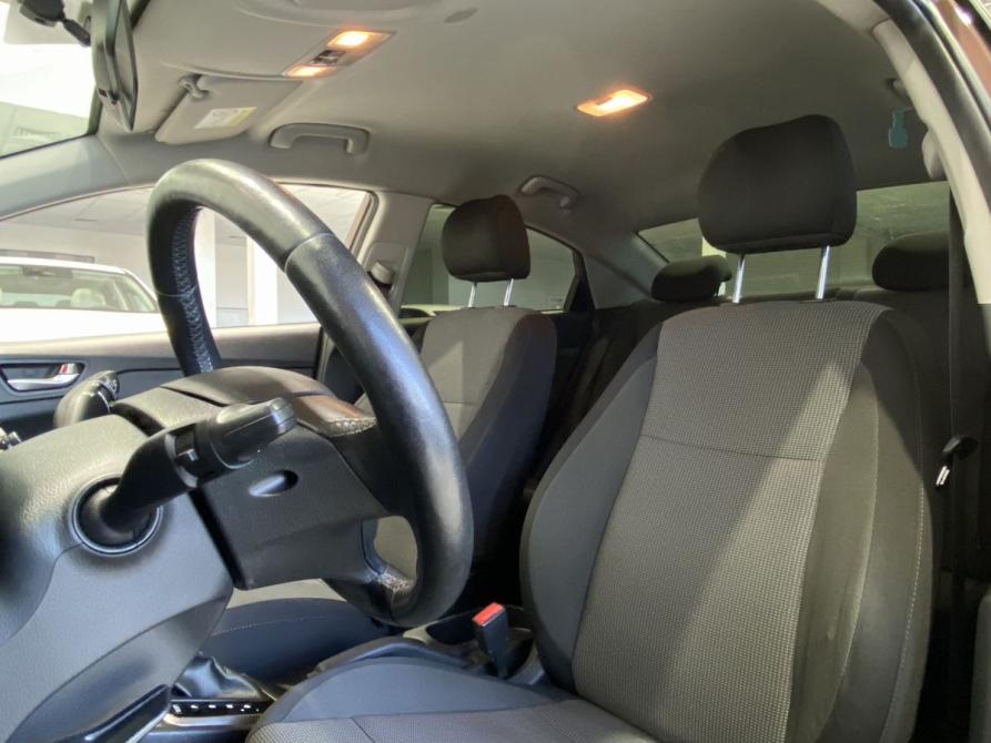 Hyundai Solaris II Рестайлинг Ростов-на-Дону  - изображение 12