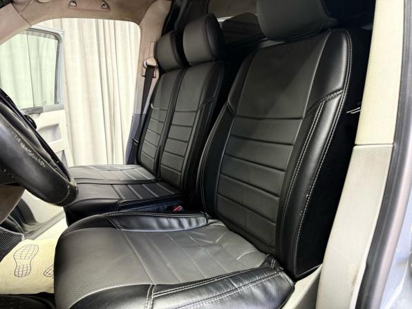 Volkswagen Transporter T5 Рестайлинг с пробегом 2011 года, цена 1 049 000 рублей, 359200 км, фургон, Автокод Объявления