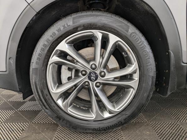Hyundai Santa Fe IV с пробегом 2019 года, цена 3 350 000 рублей, 64745 км, внедорожник, Автокод Объявления