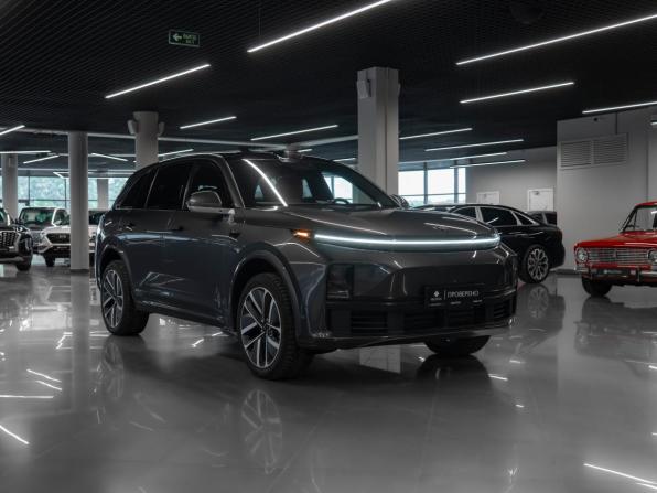 Li Auto (Lixiang) L7 I с пробегом 2023 года, цена 4 310 000 рублей, 147431 км, внедорожник, Автокод Объявления