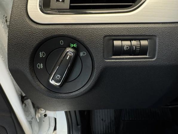 Skoda Rapid I Рестайлинг с пробегом 2019 года, цена 1 155 000 рублей, 132084 км, лифтбек, Автокод Объявления