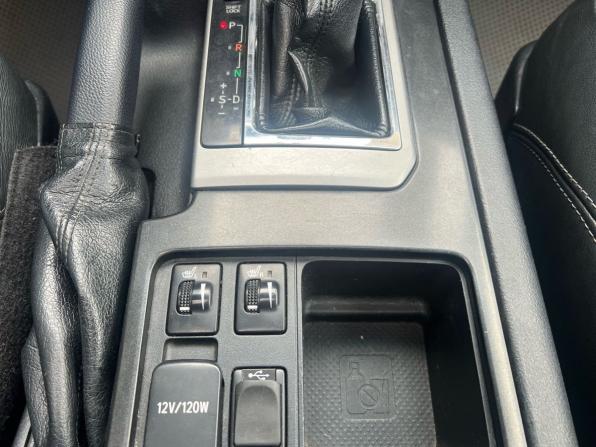 Toyota Land Cruiser Prado 150 Series Рестайлинг 1 с пробегом 2014 года, цена 3 149 000 рублей, 296000 км, внедорожник, Автокод Объявления