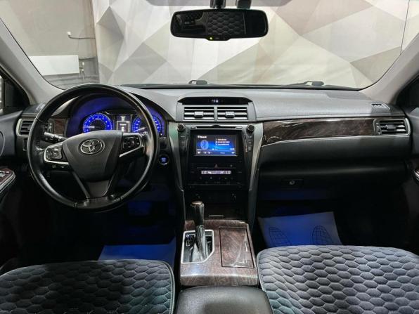 Toyota Camry VII (XV50) Рестайлинг 2 с пробегом 2017 года, цена 1 750 000 рублей, 192059 км, седан, Автокод Объявления