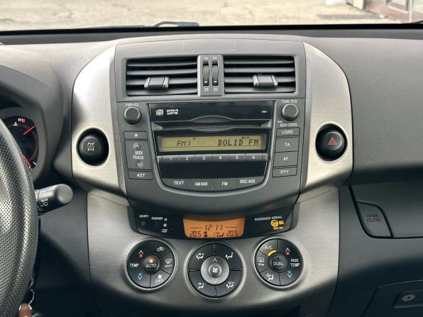 Toyota RAV4 III (XA30) Рестайлинг с пробегом 2012 года, цена 1 780 000 рублей, 131196 км, внедорожник, Автокод Объявления