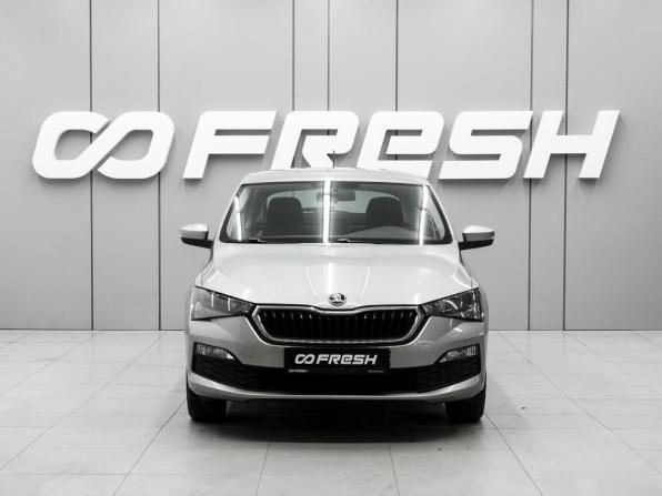 Skoda Rapid II с пробегом 2020 года, цена 1 679 000 рублей, 92974 км, лифтбек, Автокод Объявления