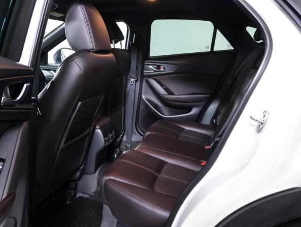 Mazda CX-4 I Рестайлинг с пробегом 2023 года, цена 2 717 000 рублей, 58943 км, внедорожник, Автокод Объявления